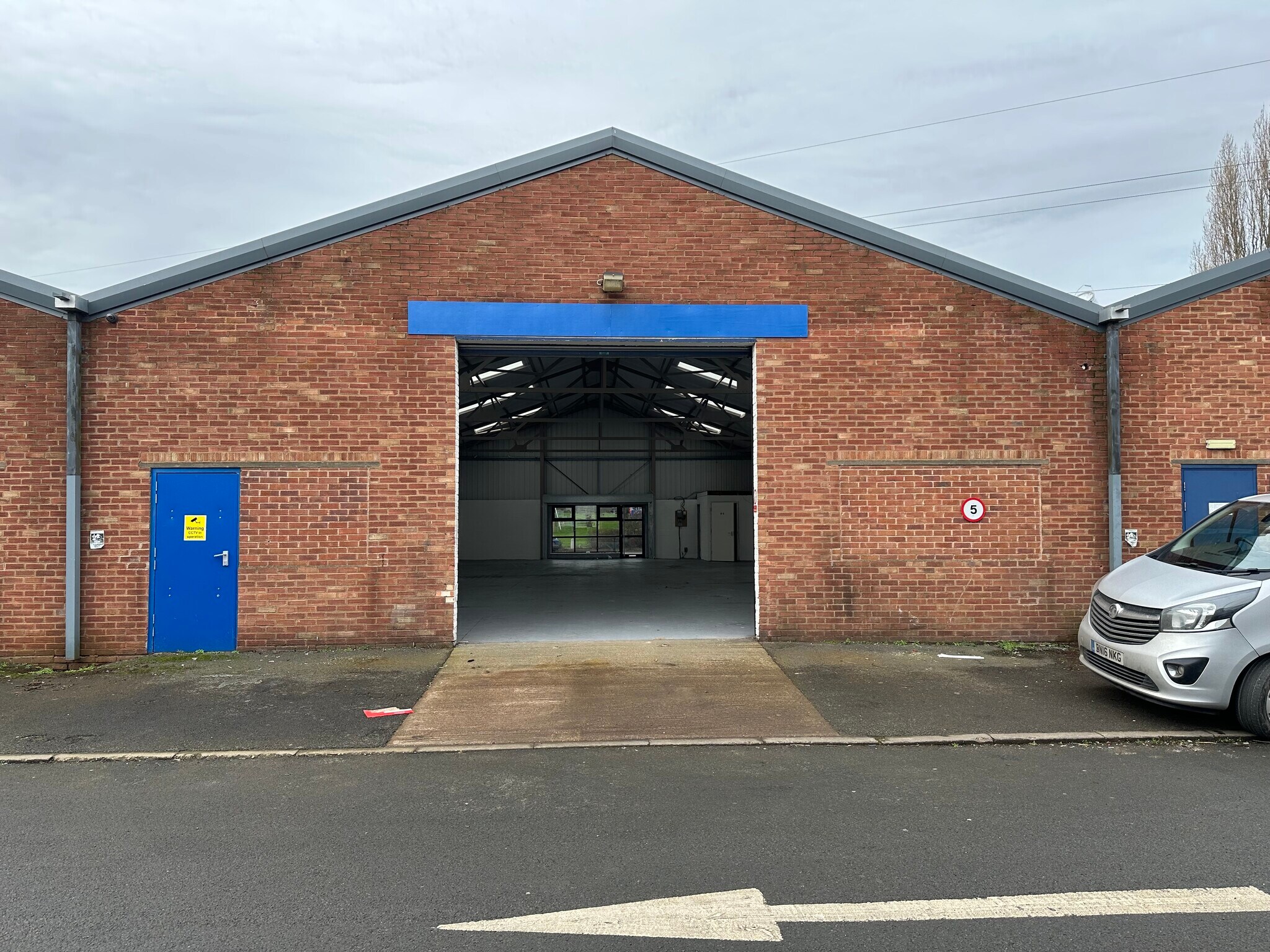 Station Rd, Birmingham à louer Photo du bâtiment- Image 1 de 4