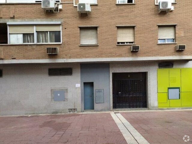 Calle Puerto de la Bonaigua, 1, Torrejón de Ardoz, MAD 28850 - Unit Puerta 08, Esc. 7 - - Interior Photo - Image 1 of 7