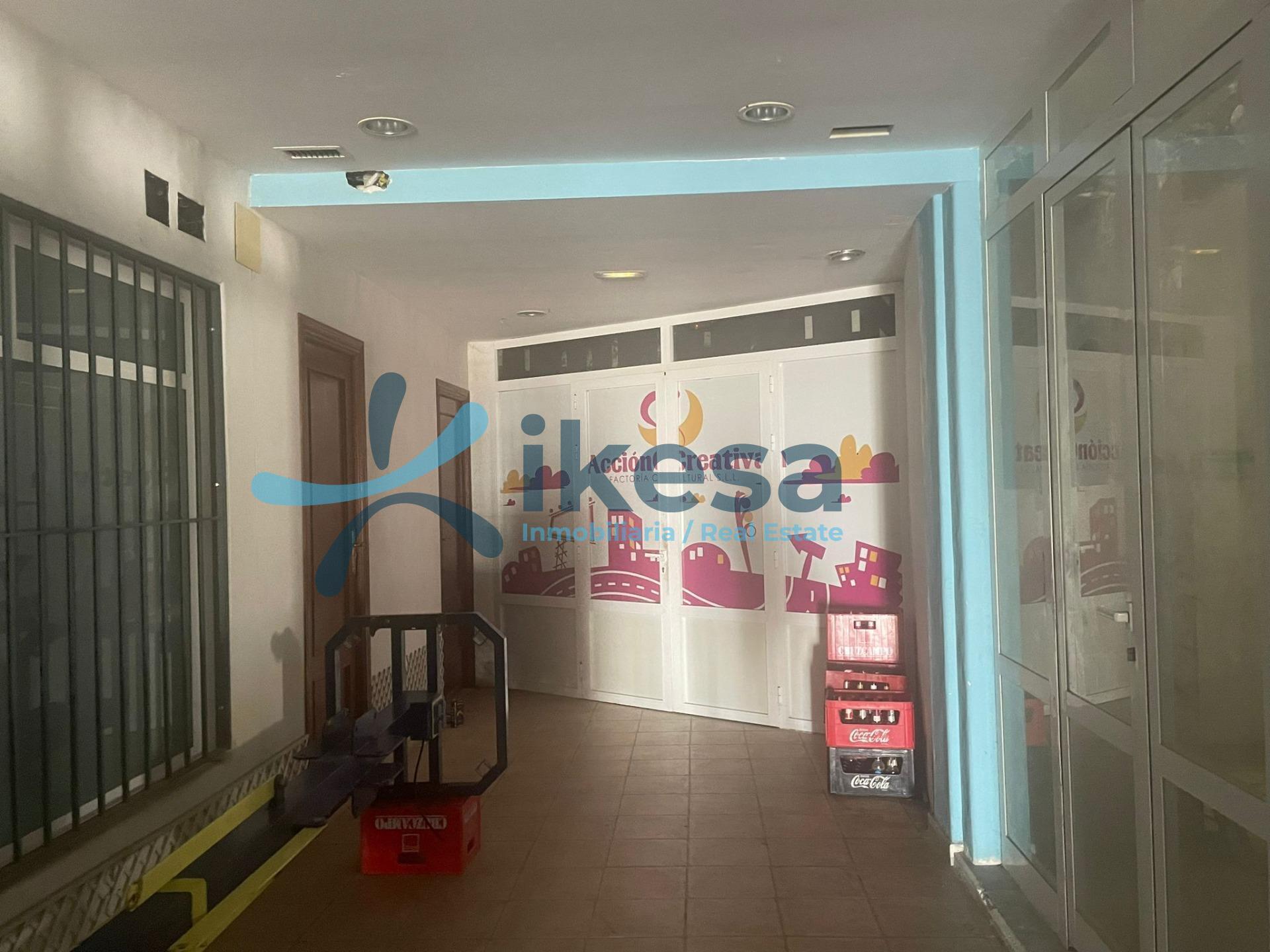 Office in Lepe, Huelva for sale Building Photo- Image 1 of 22