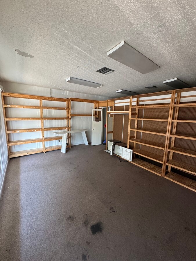 3450 17th St, Sarasota, FL 34235 - Unité 8 - - Photo intérieure - Image 1 of 5