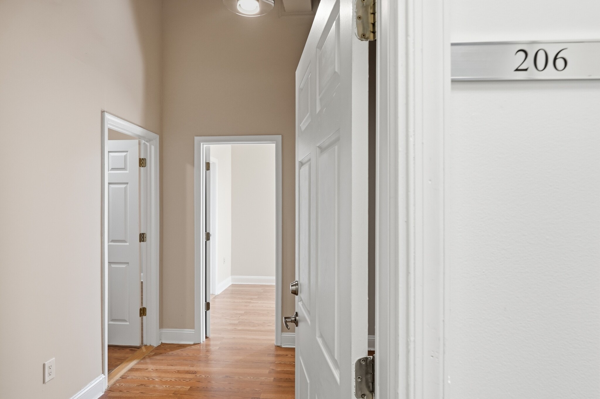 316 F St NE, Washington, DC for lease Interior Photo- Image 1 of 8