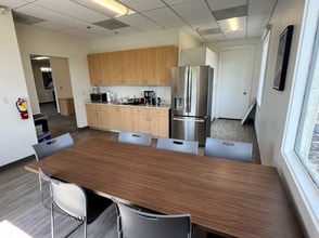 111 W Evelyn Ave, Sunnyvale, CA for lease Interior Photo- Image 1 of 6