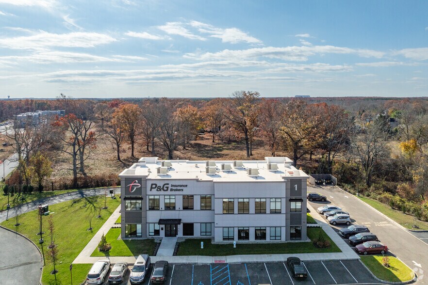 338 Whitesville Rd, Jackson, NJ à louer - Photo du bâtiment - Image 2 de 5