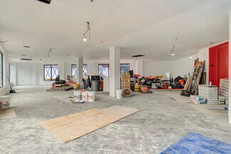 Plus de détails pour 245 Wilson Ave, Brooklyn, NY - Commerce de détail à louer