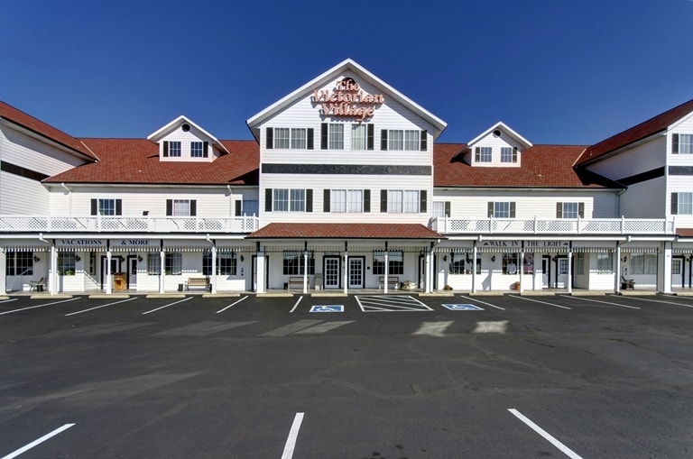 3044 Sheppard of the Hills Expy, Branson, MO for lease - Primary Photo - Image 1 of 4