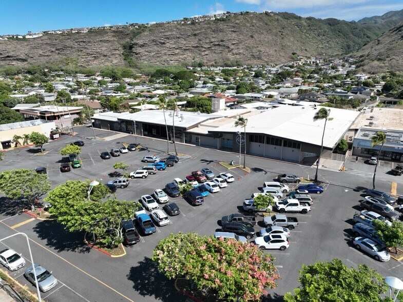 549 Halemaumau St, Honolulu, HI à vendre - Photo du bâtiment - Image 2 de 3