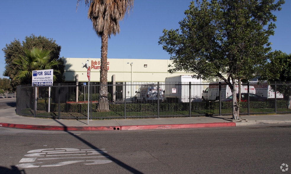 1936 W 135th St, Gardena, CA for lease - Primary Photo - Image 1 of 5
