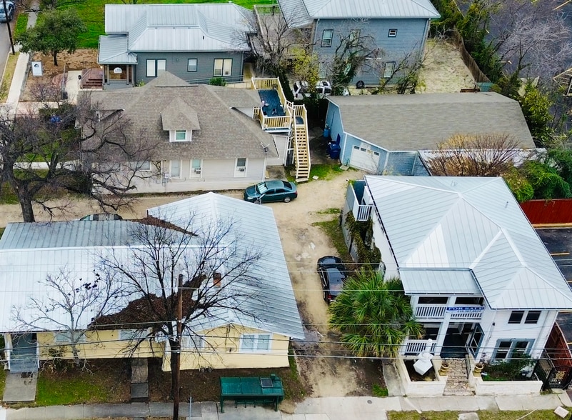 319 E Euclid Ave, San Antonio, TX à vendre - Photo du bâtiment - Image 2 de 10