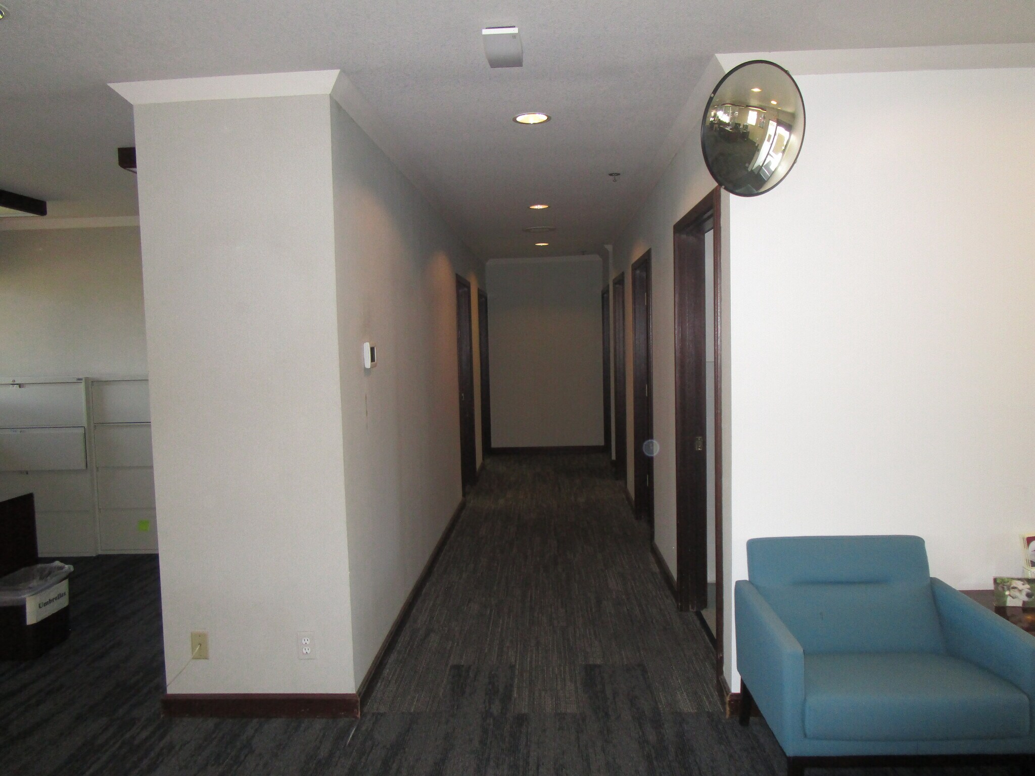 6637-6641 Oakmont Dr, Santa Rosa, CA for lease Interior Photo- Image 1 of 4