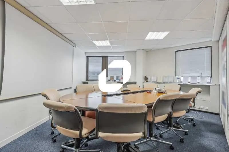 Bureau dans Suresnes à vendre - Photo intérieure - Image 2 de 6