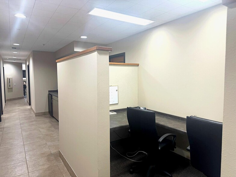 2033 N Fine Ave, Fresno, CA à louer - Photo du bâtiment - Image 3 de 15