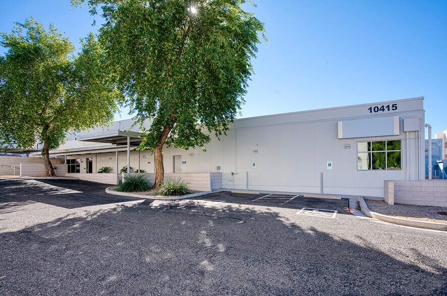 10415 W Thunderbird Blvd, Sun City, AZ à louer - Photo du bâtiment - Image 3 de 5