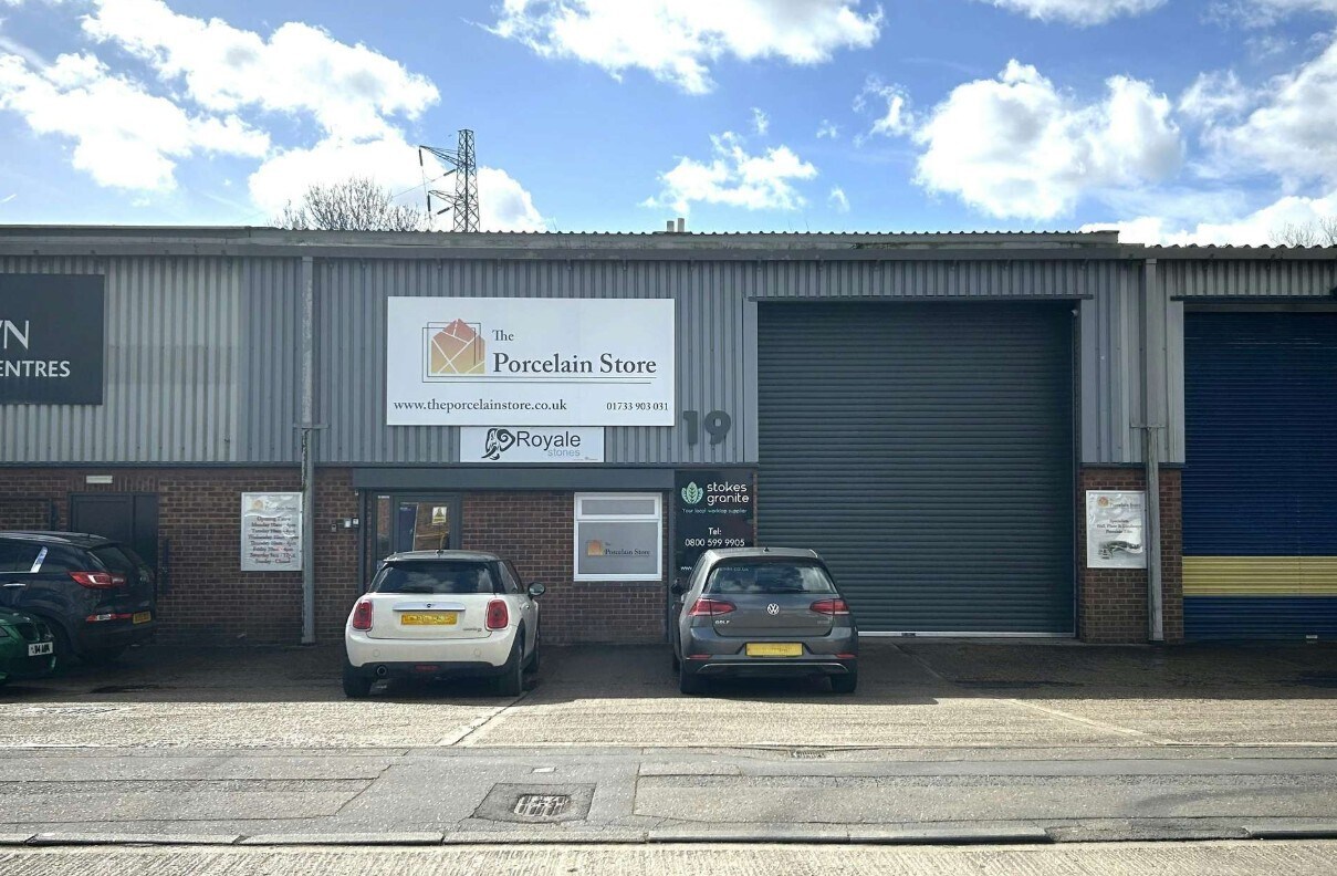 16-21 Harvester Way, Peterborough à louer Photo principale- Image 1 de 2