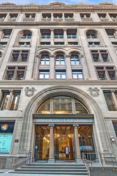 287 Park Ave S, New York, NY à louer - Photo du bâtiment - Image 1 de 52