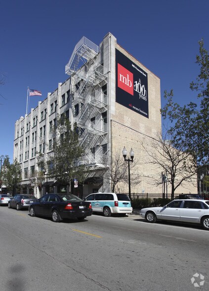 3959 N Lincoln Ave, Chicago, IL à vendre - Photo du bâtiment - Image 3 de 3