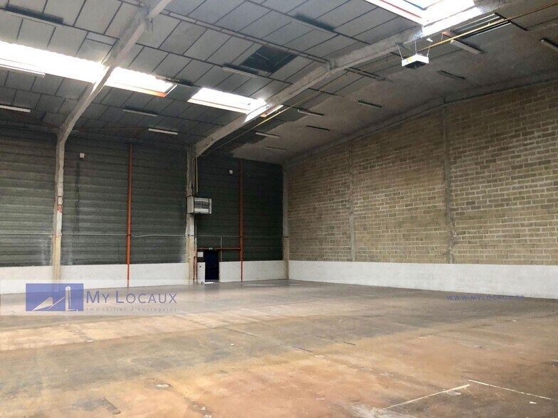 Industriel dans Argenteuil à louer - Photo intérieure - Image 3 de 7