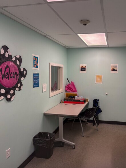 120 Webster St, Pawtucket, RI à vendre - Photo du bâtiment - Image 2 de 76