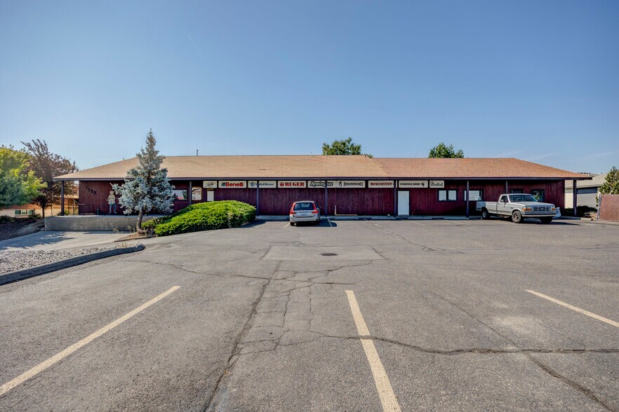 7509 W Deschutes Rd, Kennewick, WA à vendre - Photo du bâtiment - Image 3 de 28