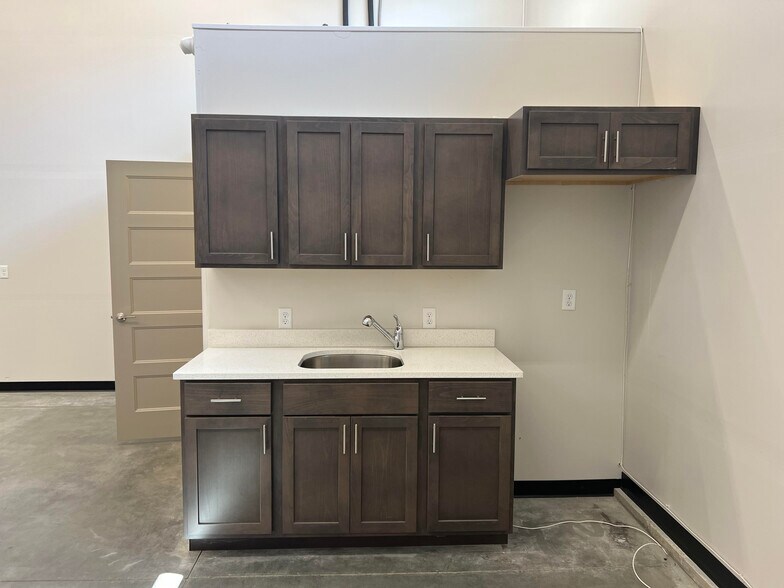 388 Larkspur St, Ponderay, ID à louer - Photo intérieure - Image 3 de 13