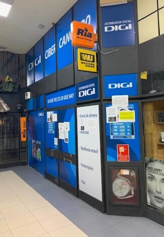 Plus de détails pour Commerce de détail à vendre