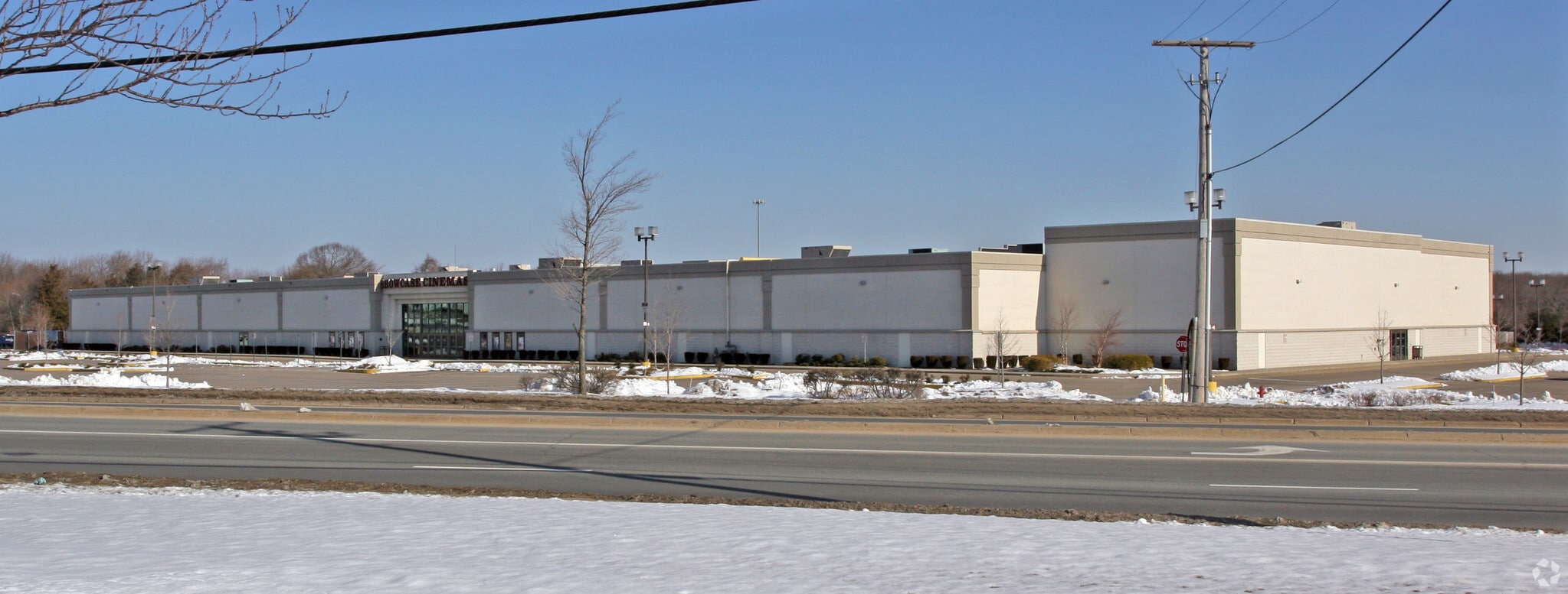 1200 Quaker Ln, East Greenwich, RI for sale Primary Photo- Image 1 of 3