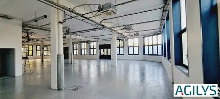 Flex in Fresnes for lease Building Photo- Image 1 of 7