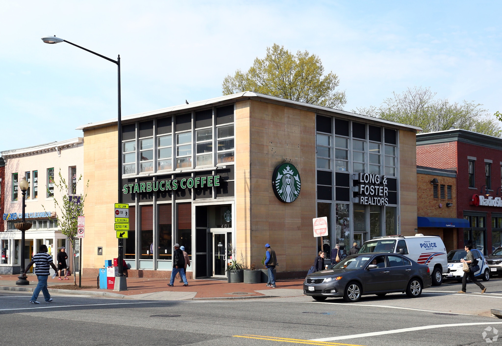 721 D St SE, Washington, DC for lease Primary Photo- Image 1 of 27
