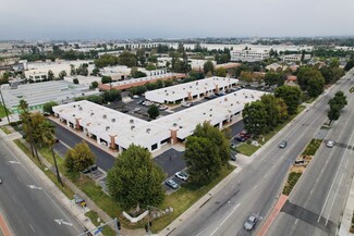 Plus de détails pour Cooley Business Center – à vendre, Colton, CA