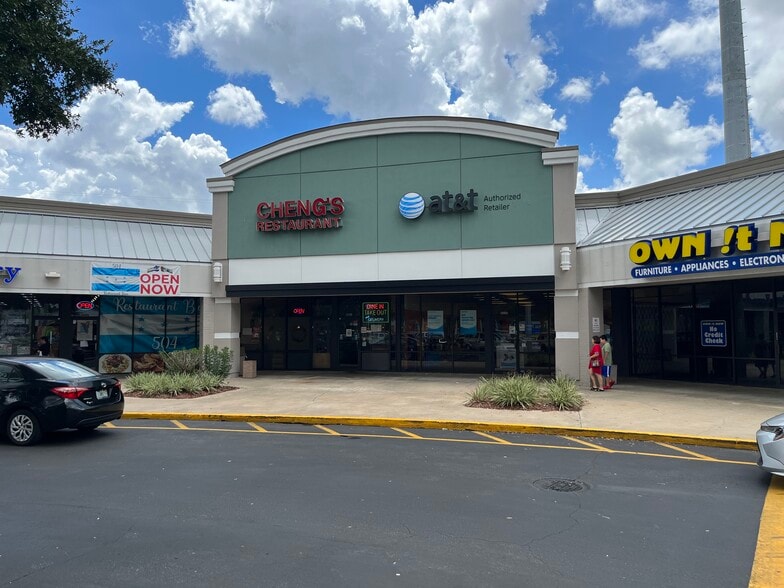 3902-4096 S Semoran Blvd, Orlando, FL à louer - Photo du bâtiment - Image 3 de 7