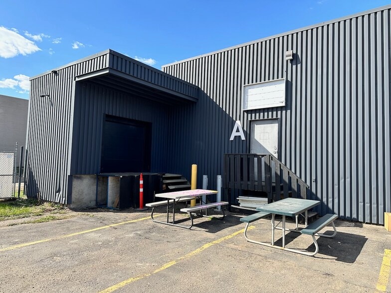 11602 119th St NW, Edmonton, AB for sale - Building Photo - Image 2 of 23