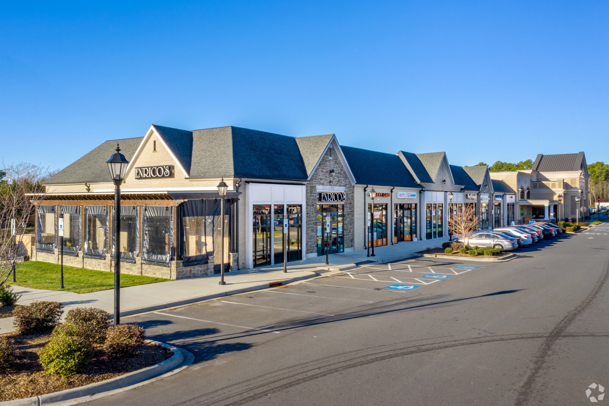 9424 Steele Creek Rd, Charlotte, NC à louer Photo du bâtiment- Image 1 de 7