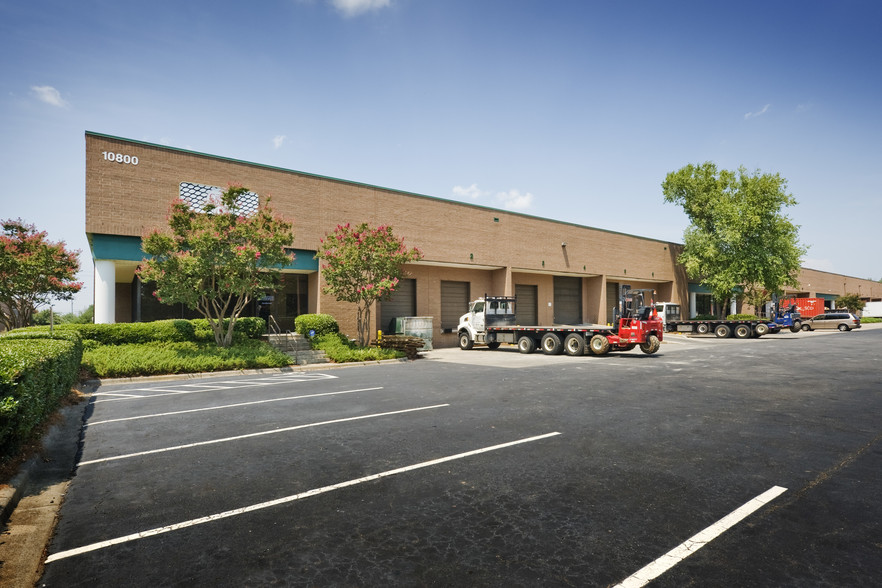 10800 S Commerce Blvd, Charlotte, NC for sale - Building Photo - Image 1 of 1