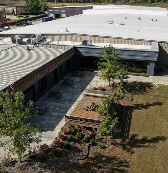 428 Industrial Ln, Birmingham, AL for sale - Building Photo - Image 3 of 7