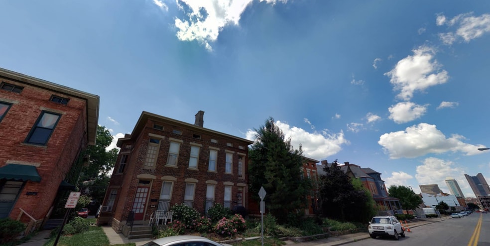 615-619 Oak St, Columbus, OH for sale - Building Photo - Image 1 of 4