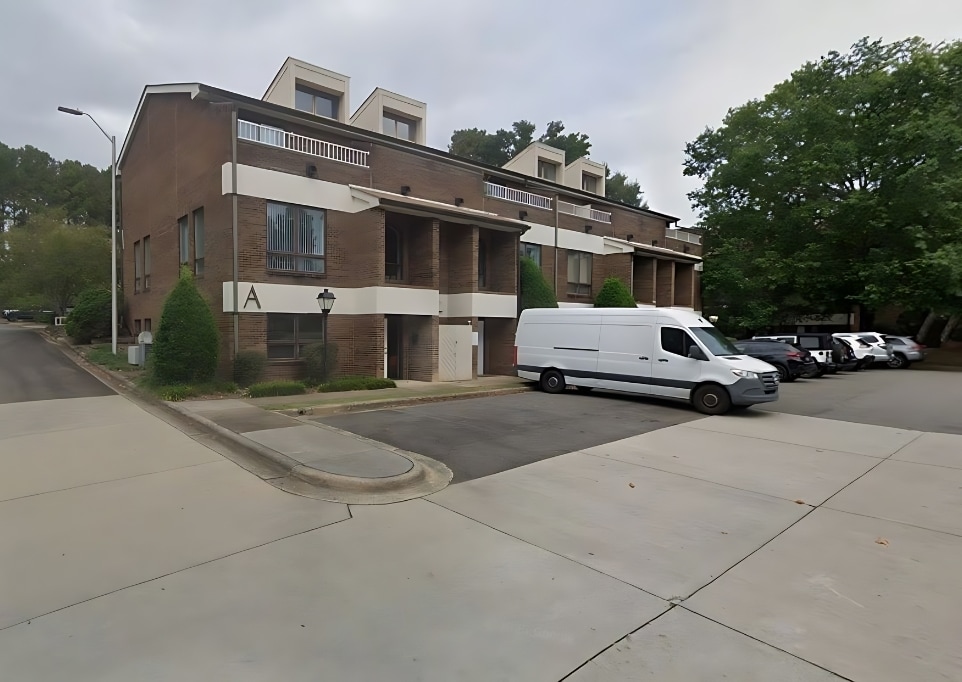 3326 Durham Chapel Hill Blvd, Durham, NC for sale Primary Photo- Image 1 of 6