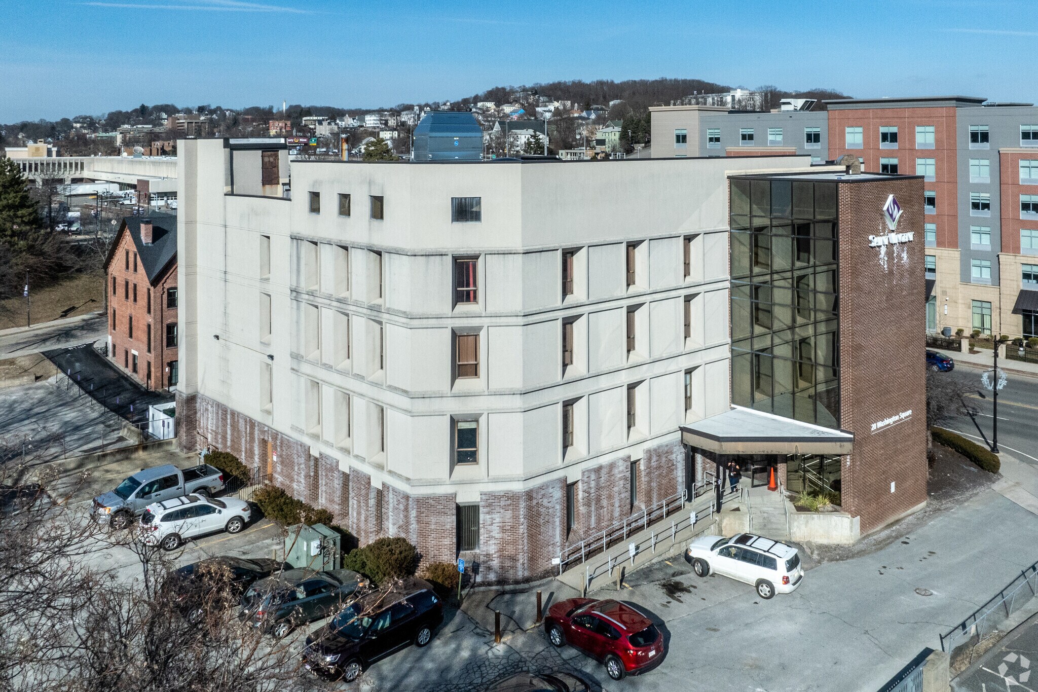 20 Washington Sq, Worcester, MA à louer Photo principale- Image 1 de 13