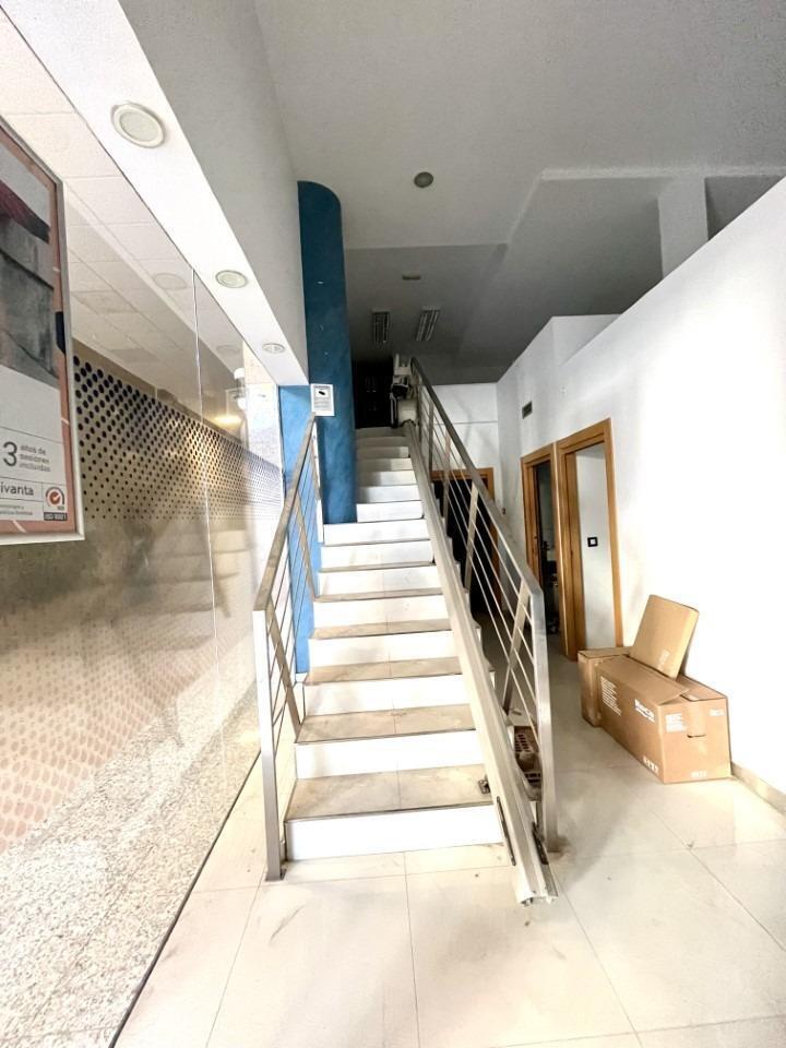 Retail in Granada, Granada for lease Interior Photo- Image 1 of 14