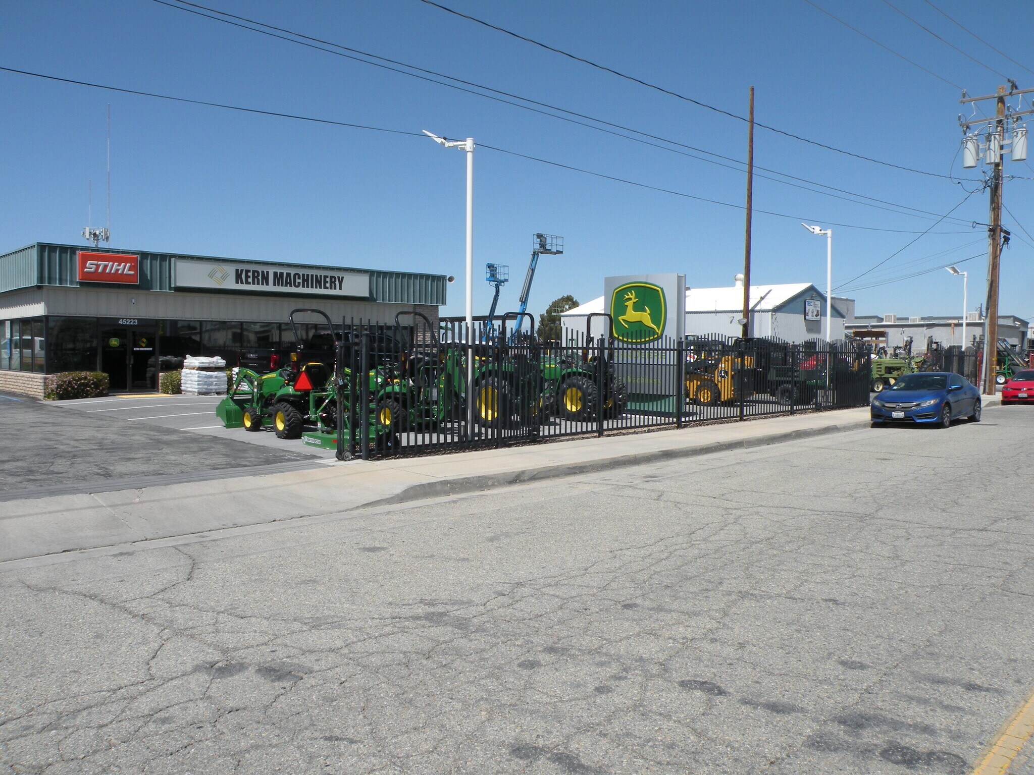 45223 23rd St W, Lancaster, CA for sale Building Photo- Image 1 of 1