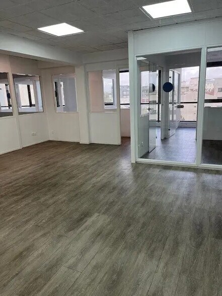 9 Rue Maurice Grandcoing, Ivry-sur-Seine à louer - Photo du bâtiment - Image 3 de 12