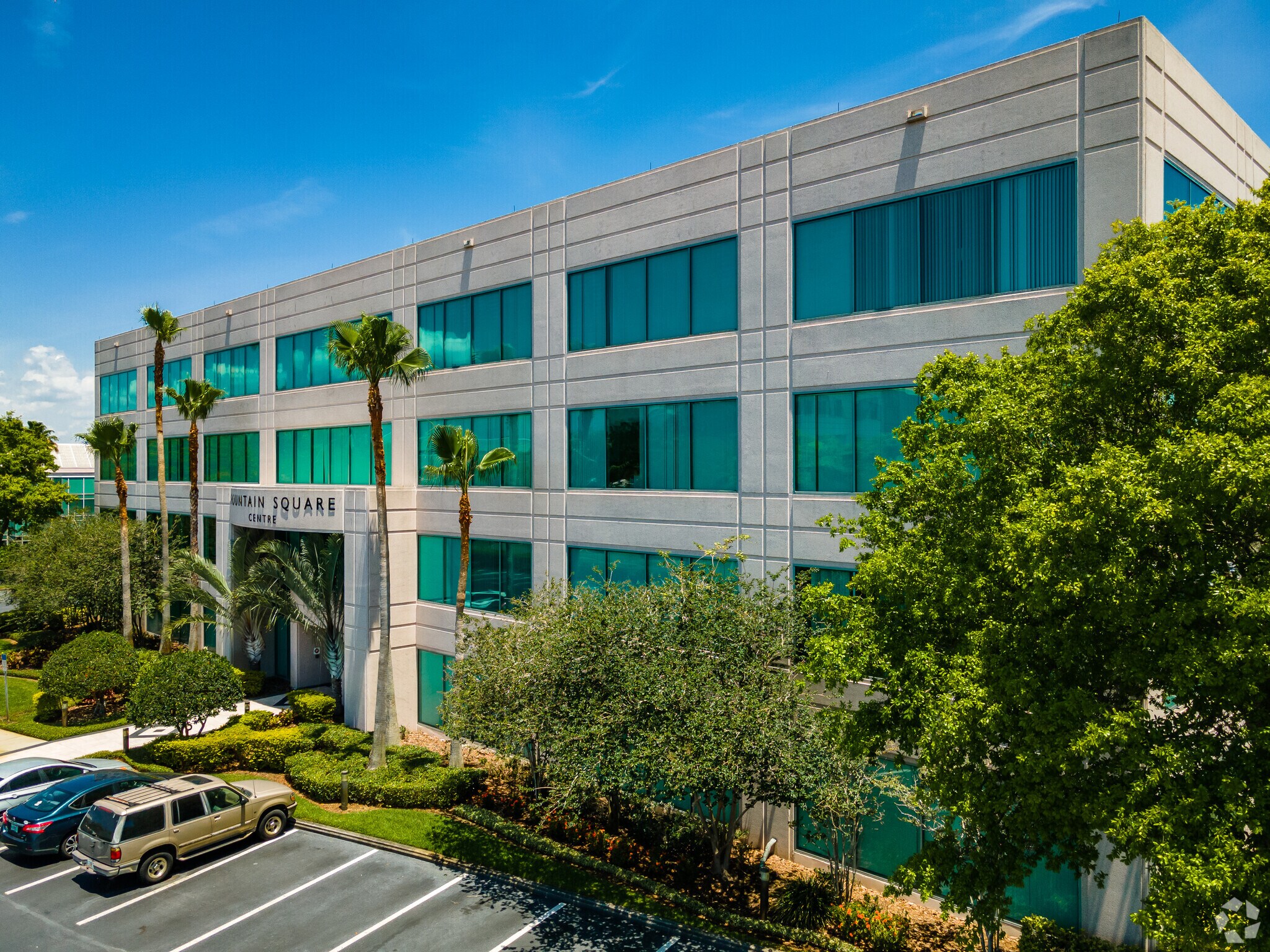 4301 Anchor Plaza Pkwy, Tampa, FL à louer Photo du bâtiment- Image 1 de 21