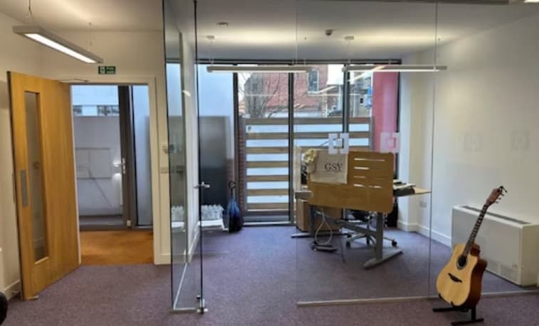 66-67 Alwyne Rd, London for lease - Interior Photo - Image 3 of 3