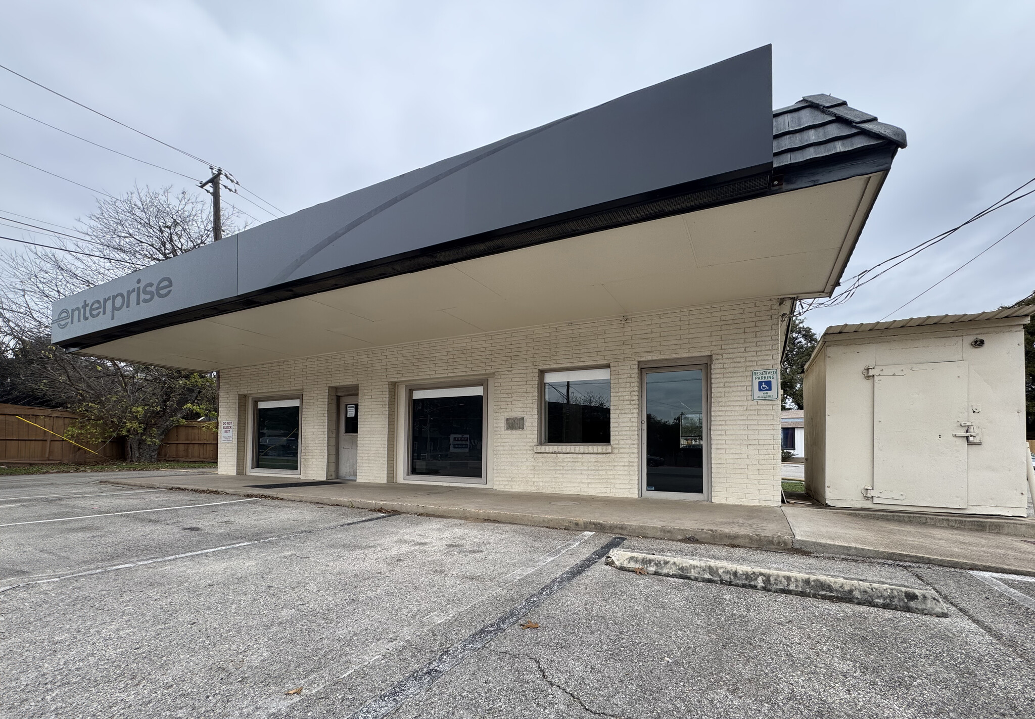 3500 Lamar Blvd, Austin, TX for lease Building Photo- Image 1 of 5