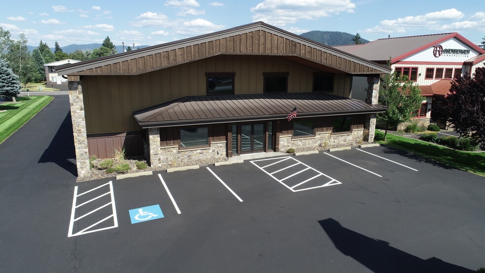 10157 N Taryne St, Hayden, ID for lease - Building Photo - Image 1 of 36