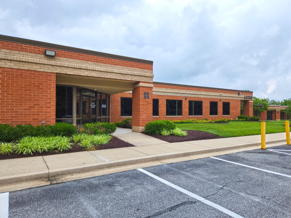 14750 Sweitzer Ln, Laurel, MD 20707 - Unité 100 -  - Photo intérieure - Image 1 of 45