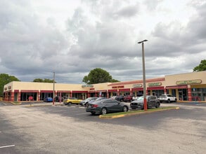 7118-7170 N Nob Hill Rd, Tamarac, FL à louer Photo intérieure- Image 1 de 1