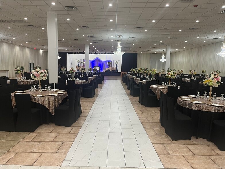 15102-15160 Bellaire Blvd, Houston, TX for lease - Building Photo - Image 2 of 5