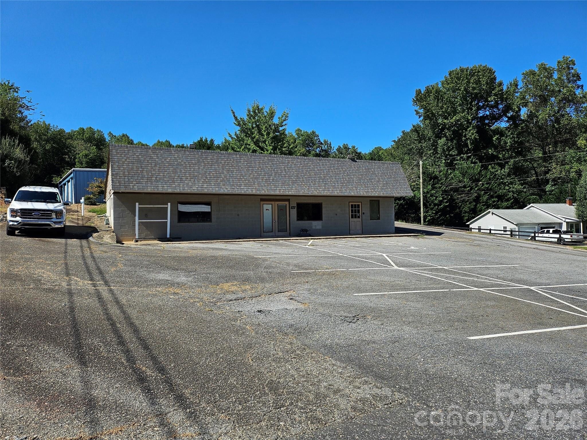 567 E Mills St, Columbus, NC for sale Primary Photo- Image 1 of 12