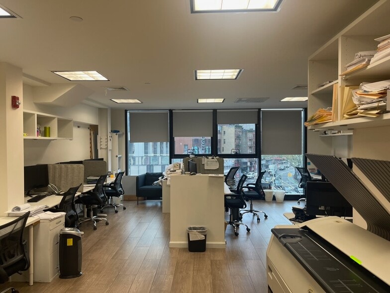 107 E Broadway, New York, NY for sale - Interior Photo - Image 3 of 5