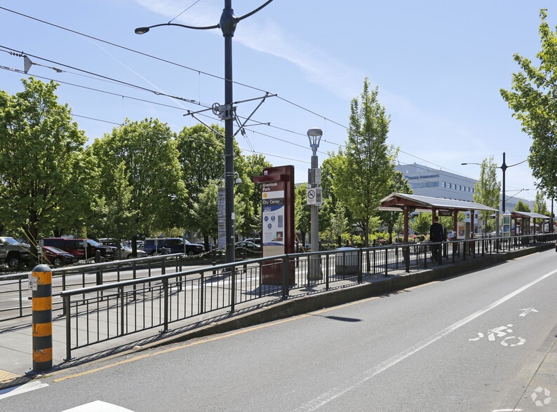 4017 N Interstate Ave, Portland, OR for lease - Building Photo - Image 2 of 5