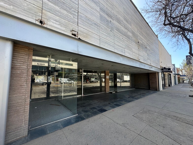 396-400 S Lake Ave, Pasadena, CA for lease - Building Photo - Image 2 of 28